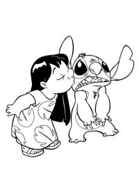 Lilo le da un beso a Stitch