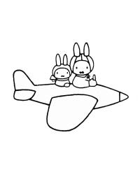 Miffy en un avión