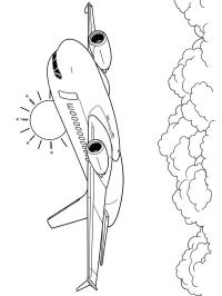 Avión de pasajeros en las nubes